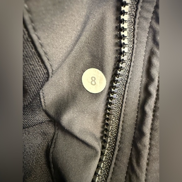 Lululemon Athletica lined Windbreaker Outdoor Black Women’s Pants Size 8 - Picture 3 of 9